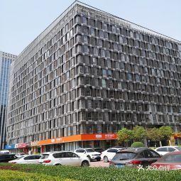 爆料舜泰广场视频播放下载,一窥繁华都市生活剪影  第3张